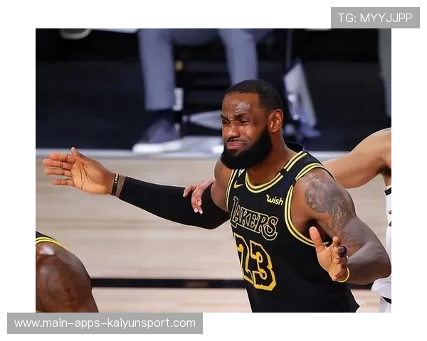 湖人防守效率下滑詹姆斯呼吁提升防守积极性