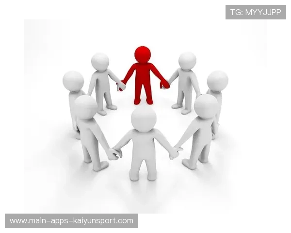 职业选手的团队契合：他是如何通过战术调整融入队伍核心体系的